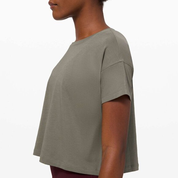 lululemon Grey Sage Cates Tee size 6 - Picture 4 of 11